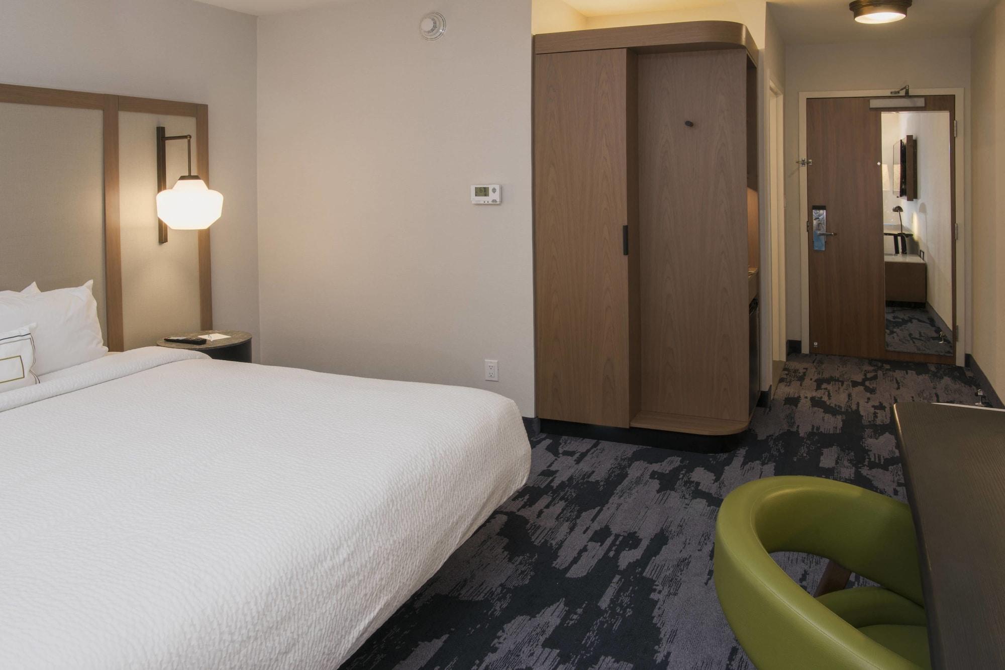 Fairfield Inn & Suites By Marriott Plymouth Exterior photo